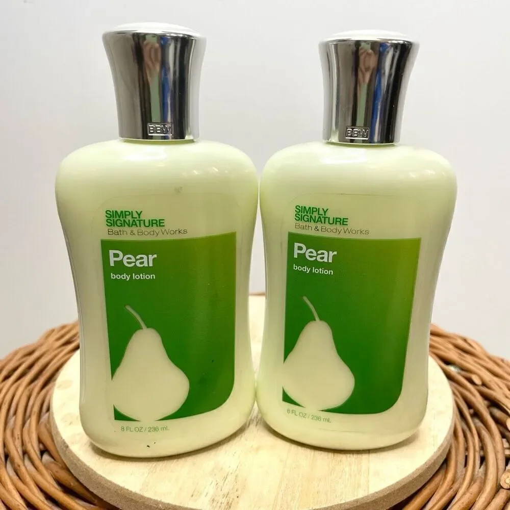 Bath & Body Works Simply Signature Pear Body Lotion 8oz. X 2 RARE Lot Bundle